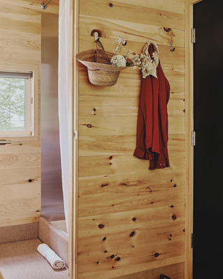 Special order a Hemrum Tiny home - from 15 to 24